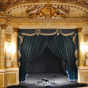 Il teatro nella formazione manageriale: un nuovo paradigma