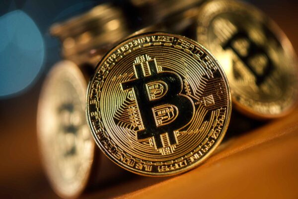 Bitcoin: cos’è, come funziona e le sue rivoluzionarie evoluzioni