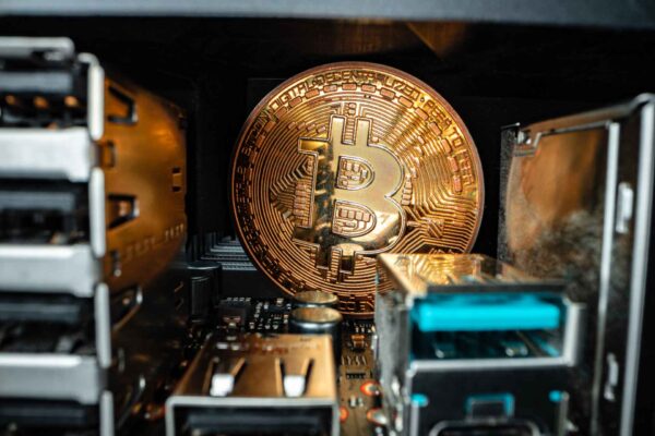 Bitcoin Cash e Hard Fork: Conseguenze e Futuro delle Cripto BCH e BCHA