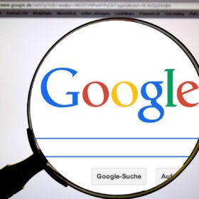 Google: Il numero totale di link è completamente irrilevante per il SEO