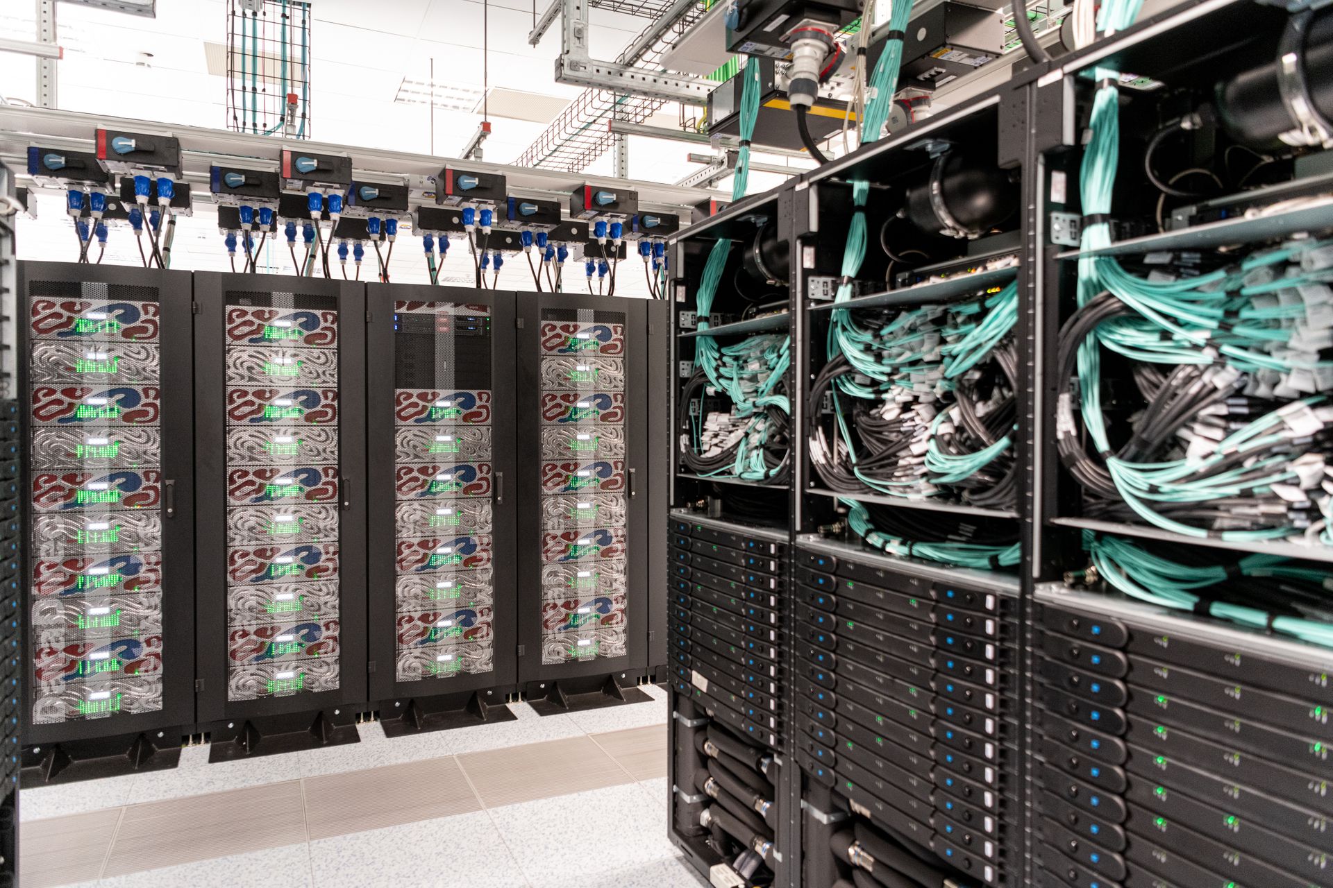 Il supercomputer del Centro Europeo per le Previsioni Meteorologiche a Medio Termine all'interno del Big Data Technopole di Bologna (Foto Giacomo Maestri)
