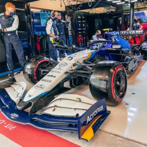 Nicholas Latifi sulla Williams FW43B-Mercedes nella stagione 2021 di Formula 1