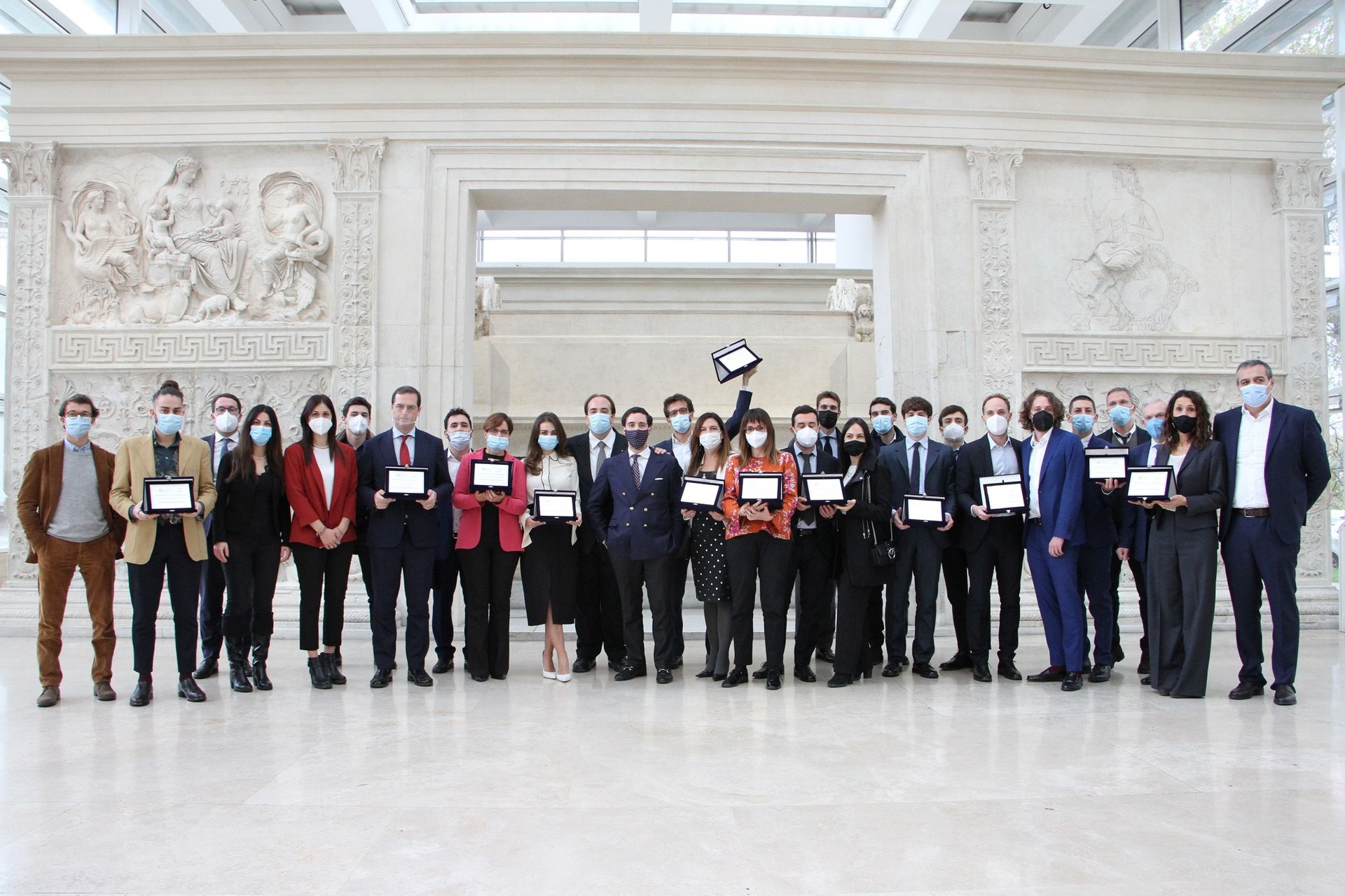 La cerimonia di consegna della quarta edizione del "Premio ANGI" a 30 startup italiane innovative