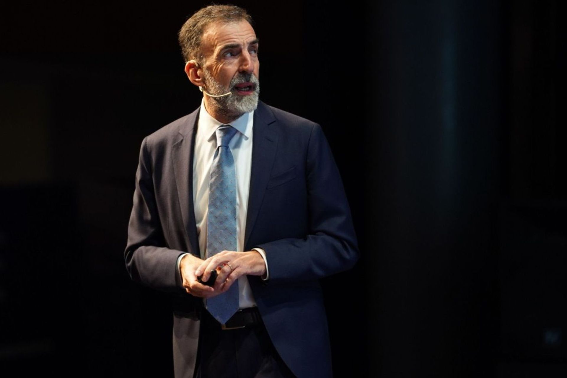 Valter Fraccaro, Presidente di SAIHub, acronimo di Siena Artificial Intelligence Hub, è spesso l'ospite di eventi pubblici in materia di Intelligenza Artificiale