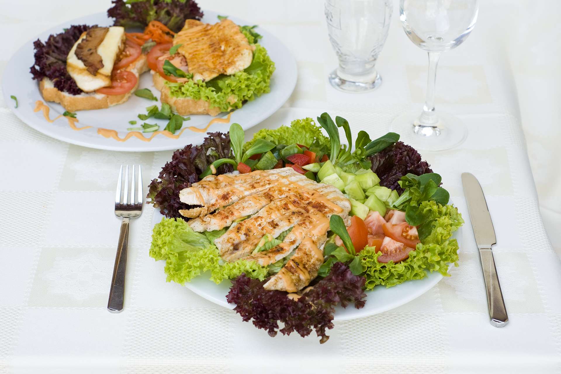 Conoscere gli alimenti benefici per il nostro corpo può togliere dall'incombenza di controllarne le quantità