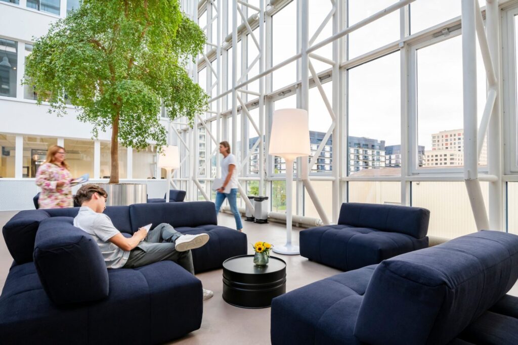 La sede dello Startup Space by IFJ (lo Institut für Jungunternehmen) a Schlieren, nel Distretto di Dietikon del Canton Zurigo