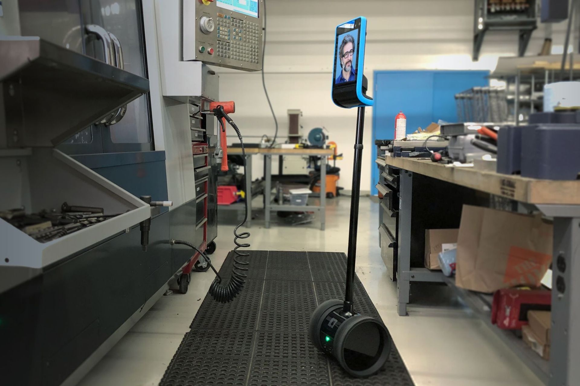 Un robot dal "fisico esile", ma dalle grandi capacità assistenziali nei riguardi di ammalati e anziani