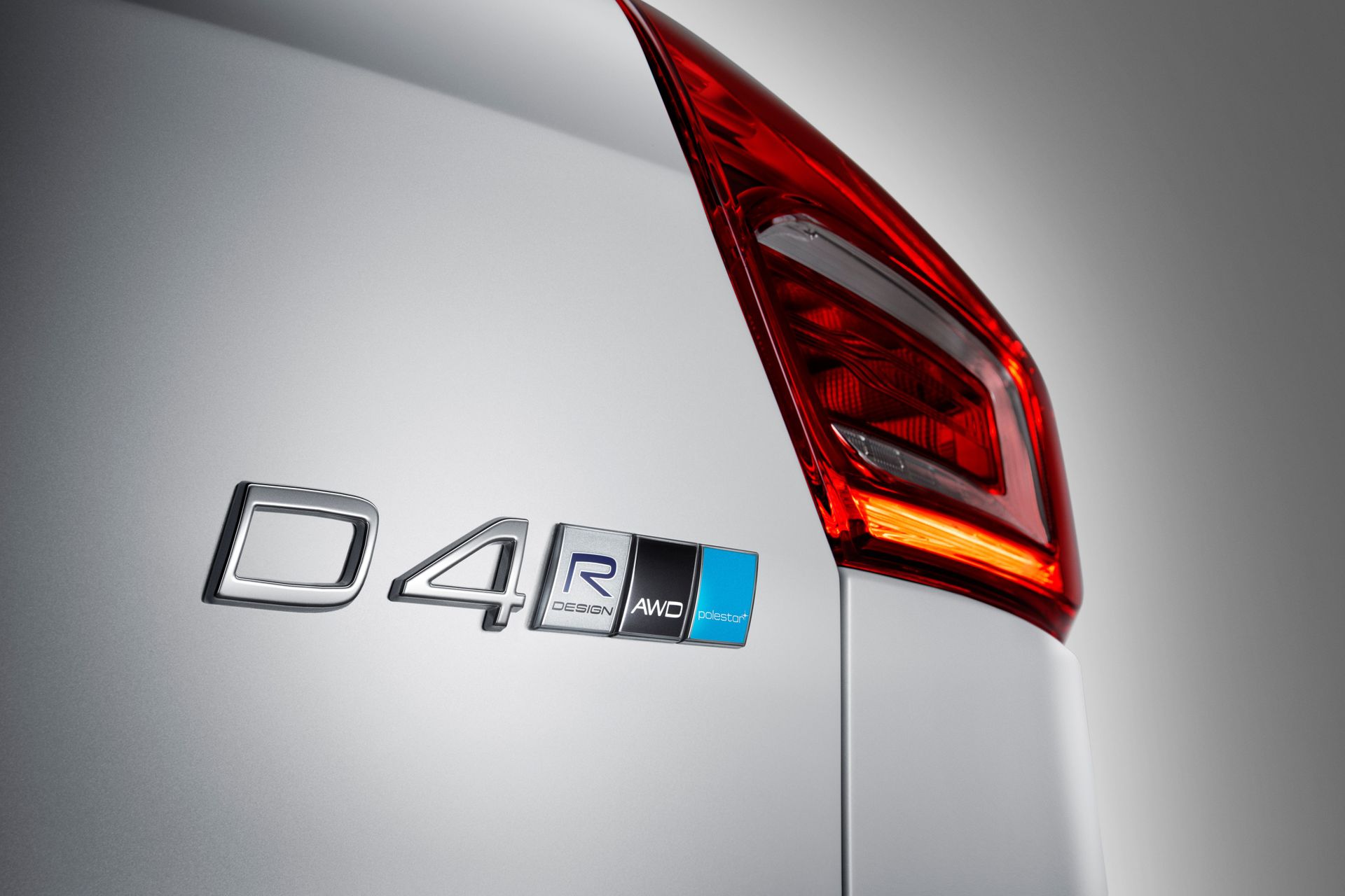 Nuovi software sviluppati da Polestar sono stati introdotti dalla Volvo Cars