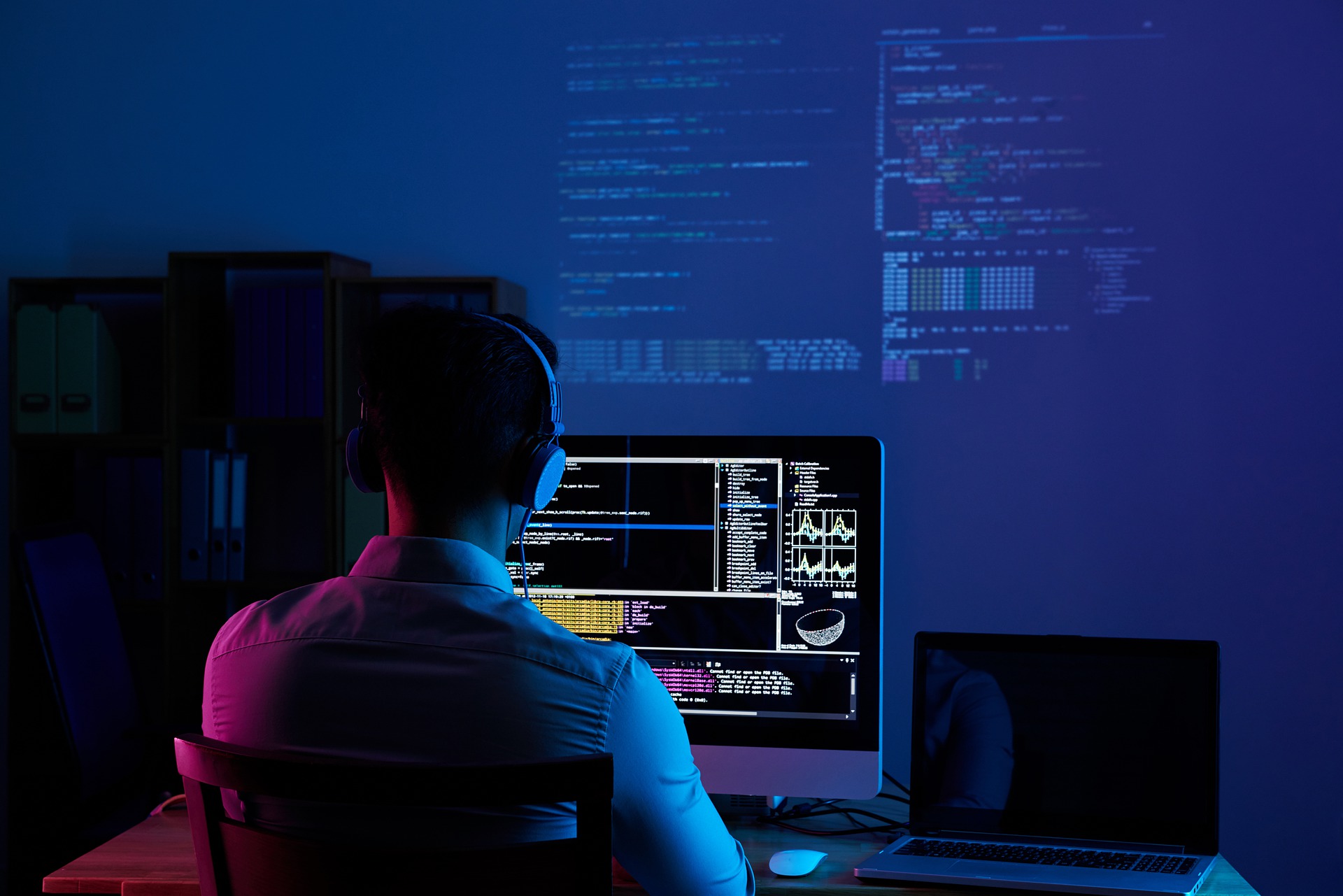 Uno sviluppatore di software sicuri per la connessione Internet