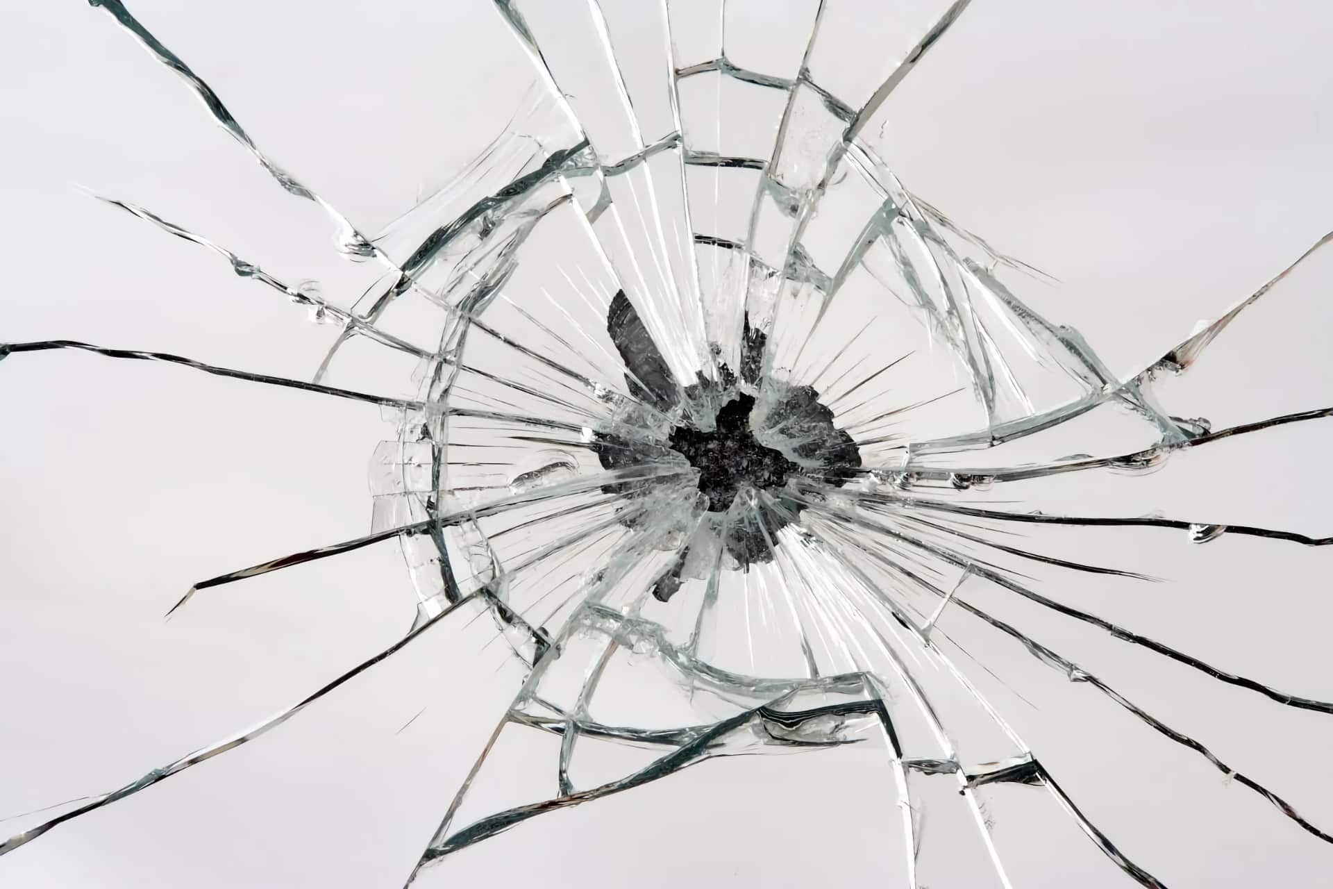 L’algoritmo della stupidità sociale non è frutto dei Social: Broken Mirror