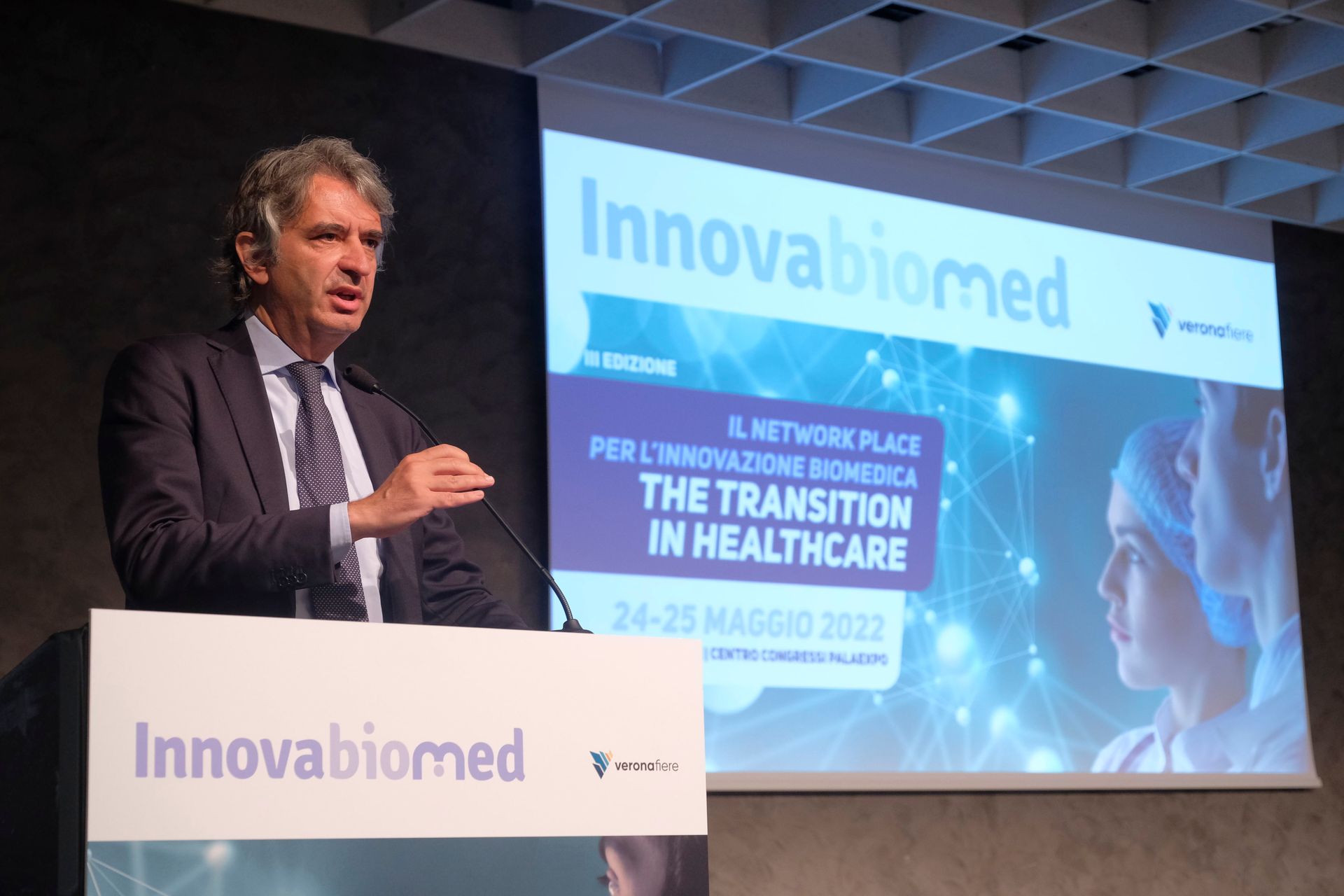 Federico Sboarina all'inaugurazione del network e formation place "Innovabiomed" al Palaexpo di Verona il 24 maggio 2022