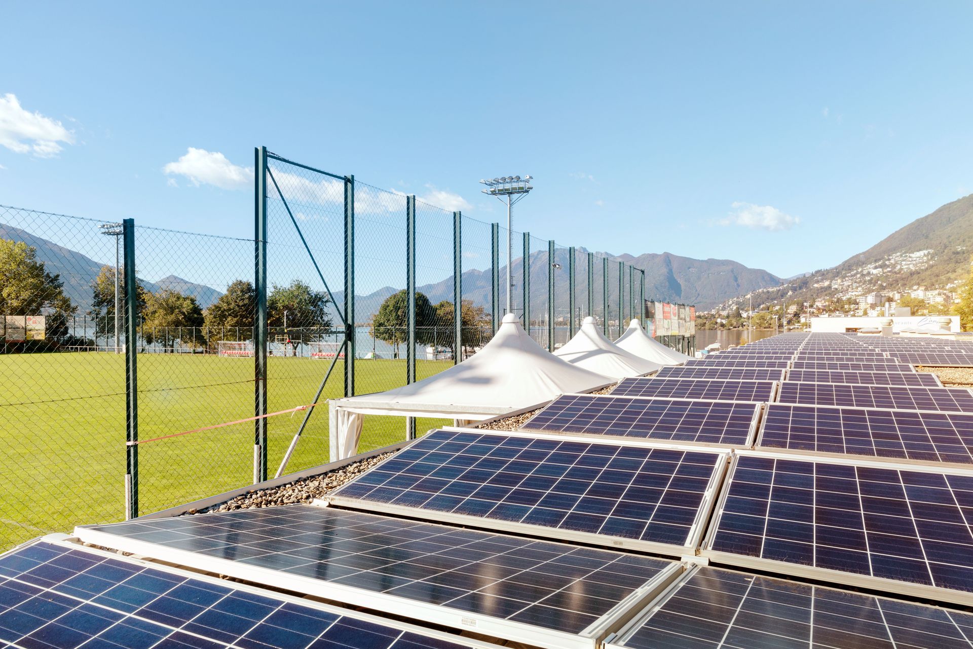 Installazione di pannelli fotovoltaici in corrispondenza del cimitero cittadino del Comune ticinese di Minusio