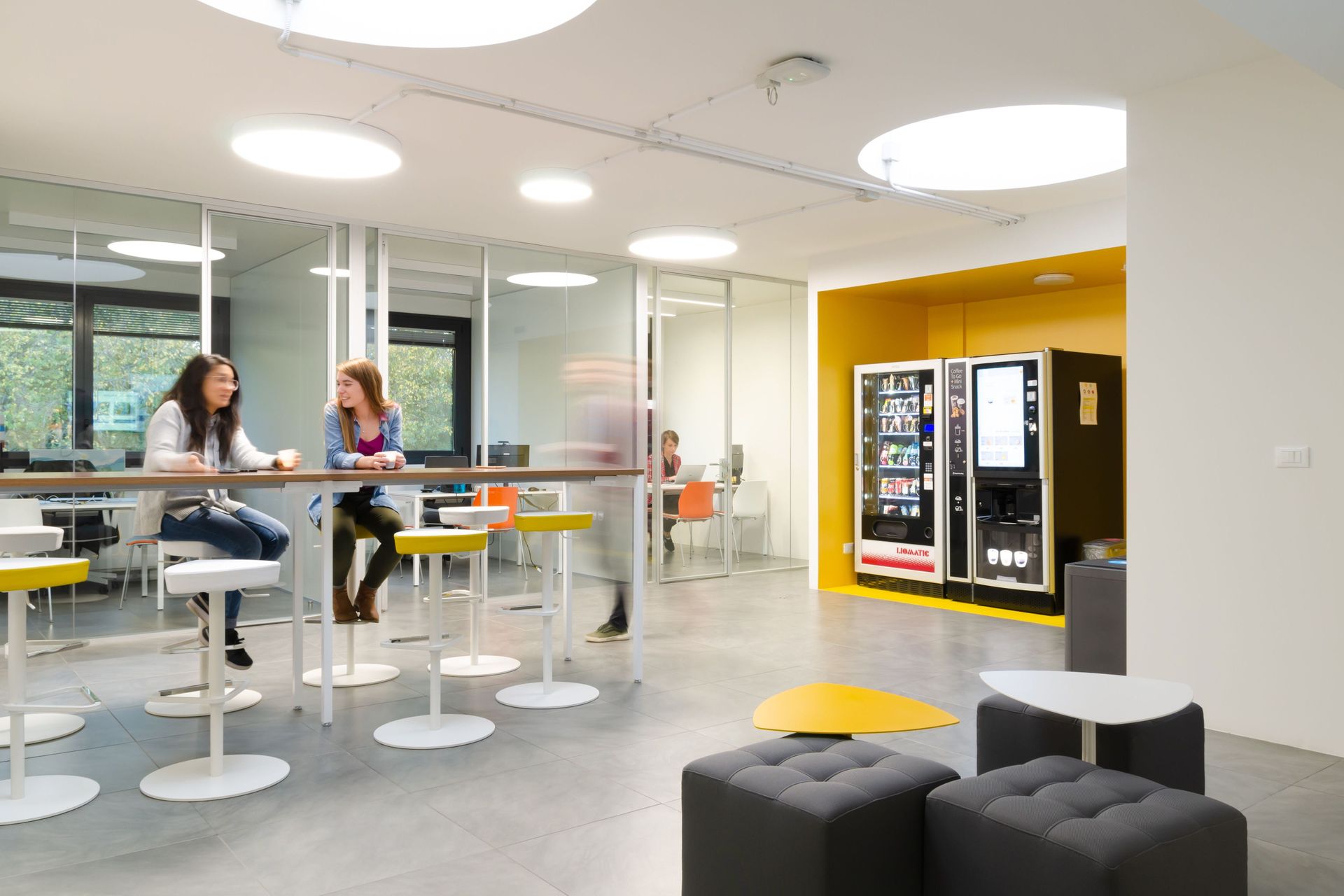 La sede di iConsulting, una Data Driven Transformation Company specializzata in design e delivery di soluzioni, metodologie, algoritmi e tecnologie capaci di trasformare e potenziare le aziende clienti con la valorizzazione del principale e più abbondante asset del mercato odierno, cioè i dati