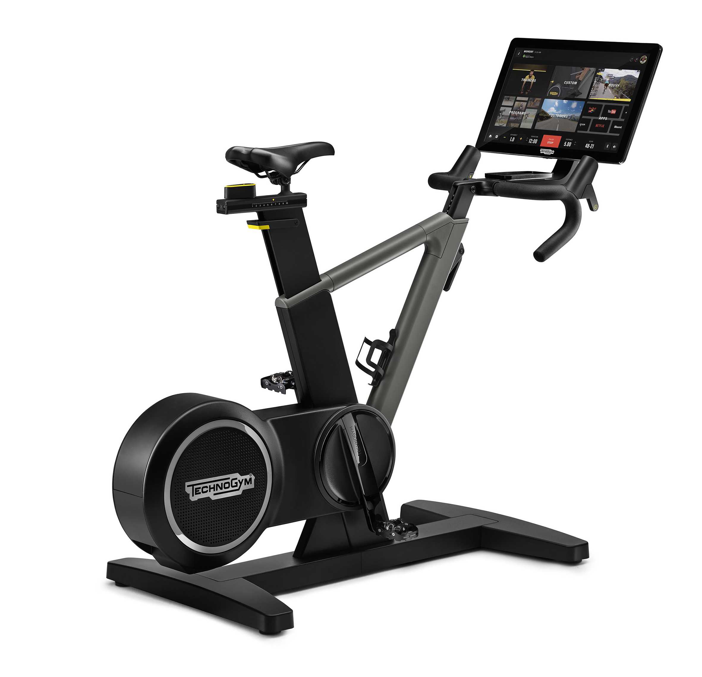 Dal punto di vista della biomeccanica, Technogym Ride è dotata di un vero e proprio cambio e offre un feeling di pedalata incredibilmente realistico rispetto alla bicicletta da outdoor, con un tempo di reazione molto veloce (segnatamente da 0 a 1000 Watt in mezzo secondo): è silenziosa ed ideale per la casa e grazie alla geometria del telaio a V è in grado di riproporre misure che vanno da 50 a 58+