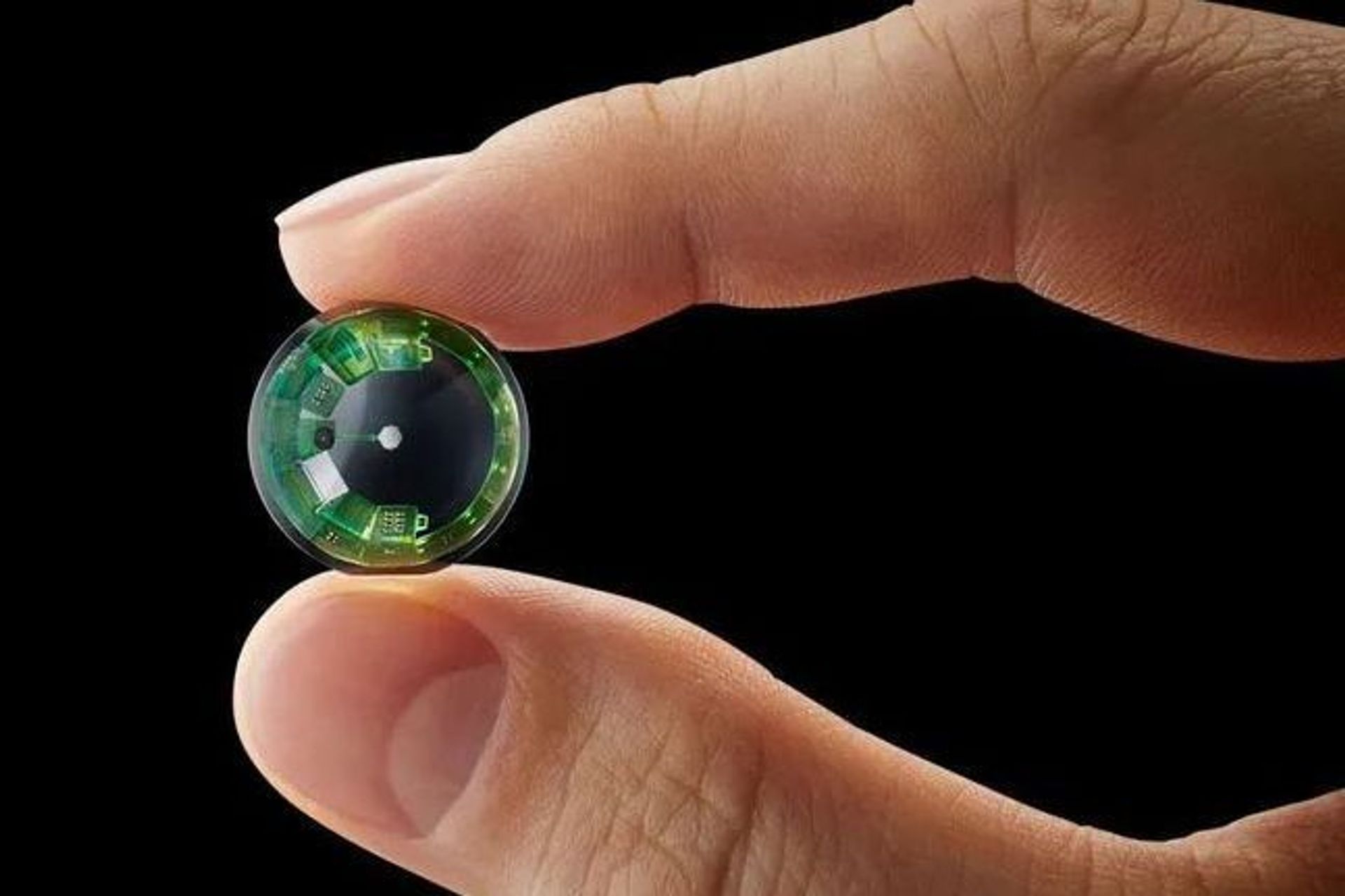 Lenti a contatto “intelligenti” per esplorare un mondo nuovo
