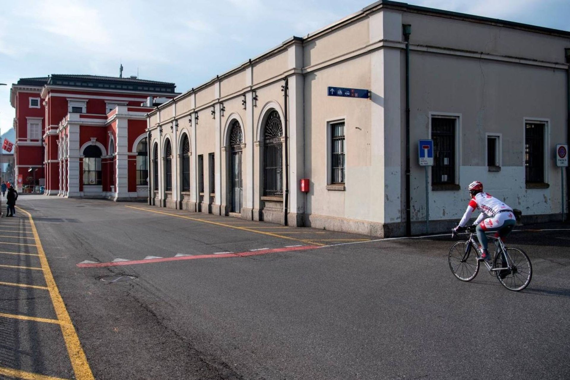 Il cantiere del nuovo sottopasso di Lugano-Besso e lo spostamento del cosiddetto “edificio di servizio” della stazione SBB CFF FFS