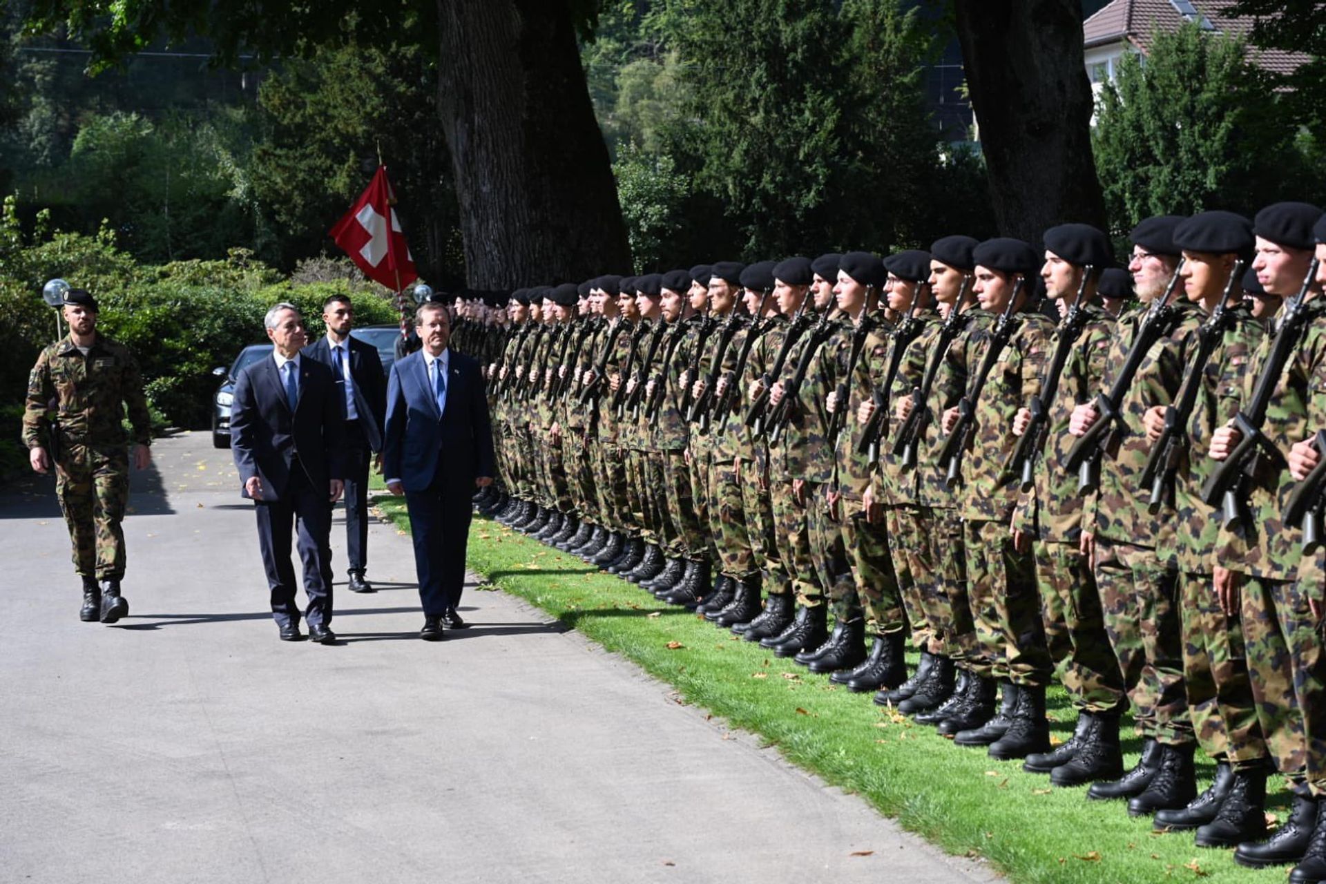 L’incontro ufficiale fra Isaac Herzog, Presidente dello Stato di Israele, e Ignazio Cassis, Presidente della Confederazione Elvetica, il 29 agosto 2022 alla Residenza del Lohn