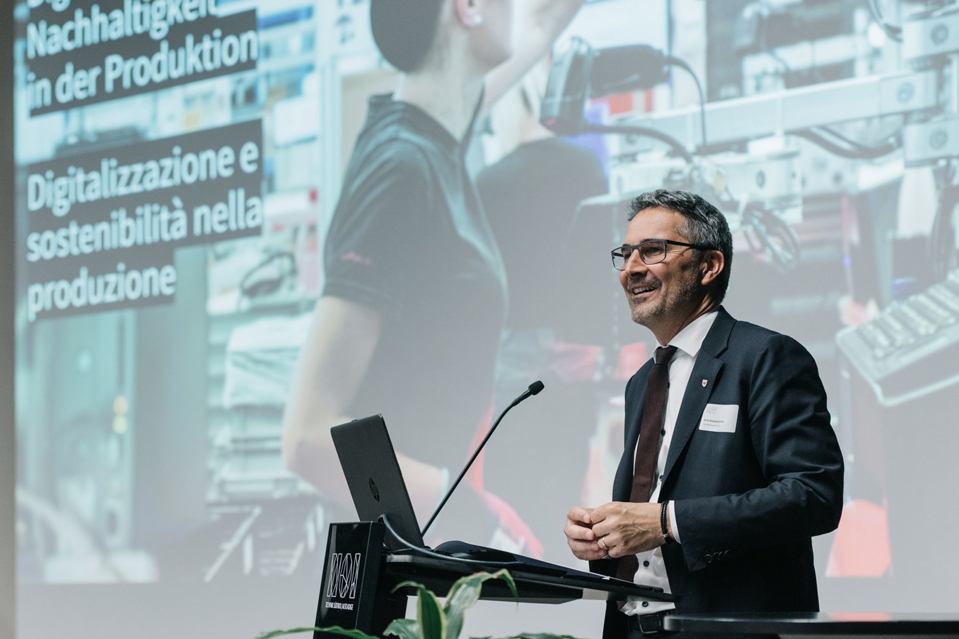 Arno Kompatscher, Presidente della Provincia Autonoma di Bolzano, al NOI Techpark