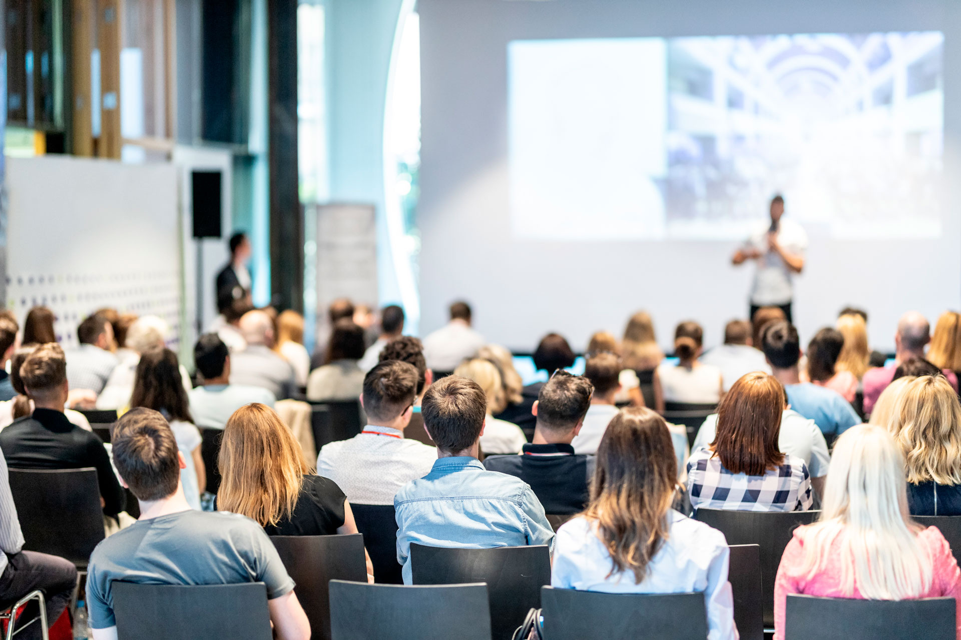 La sala congressi della location Halle 550 di Zurigo in Svizzera