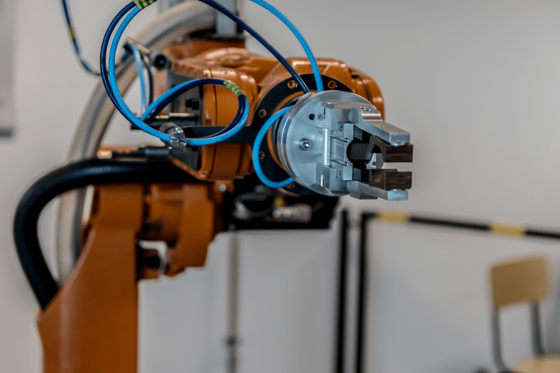 L'automazione frutto dell'innovazione regala tempo libero per nuovo consumo e viceversa