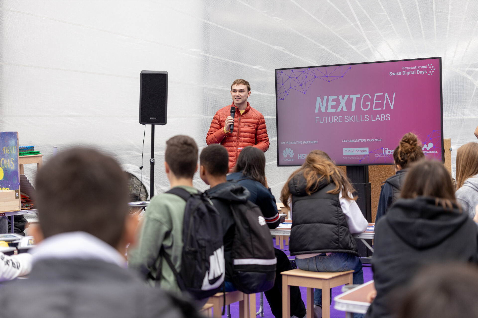 Le “Giornate Digitali Svizzere” 2022 hanno fatto tappa a Lucerna (Lucerna), Einsiedeln (Svitto) e Risch-Rotkreuz (Zugo) dal 17 al 23 ottobre
