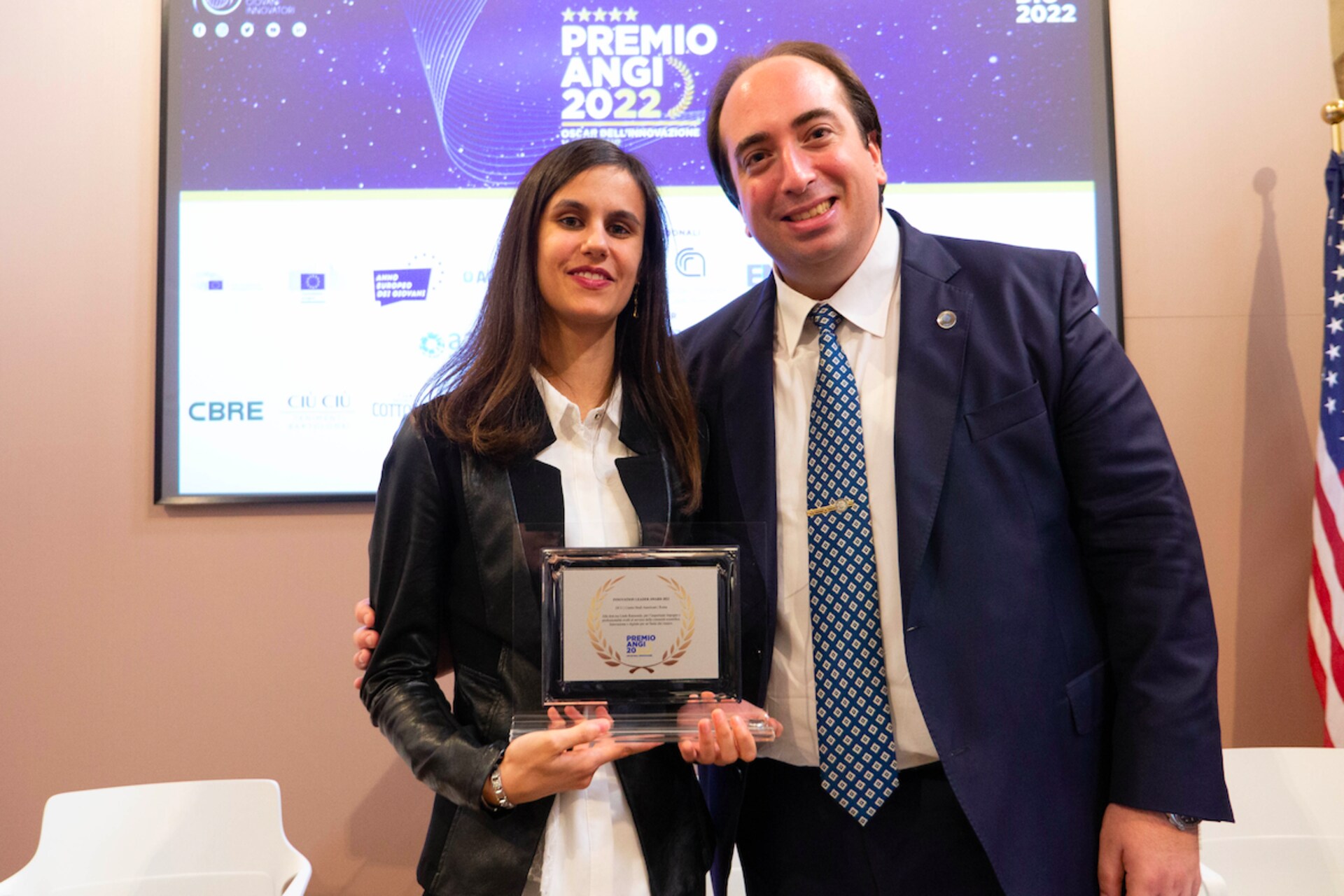 Linda Raimondo, "La figlia delle stelle", con Gabriele Ferrieri, Presidente dell'ANGI