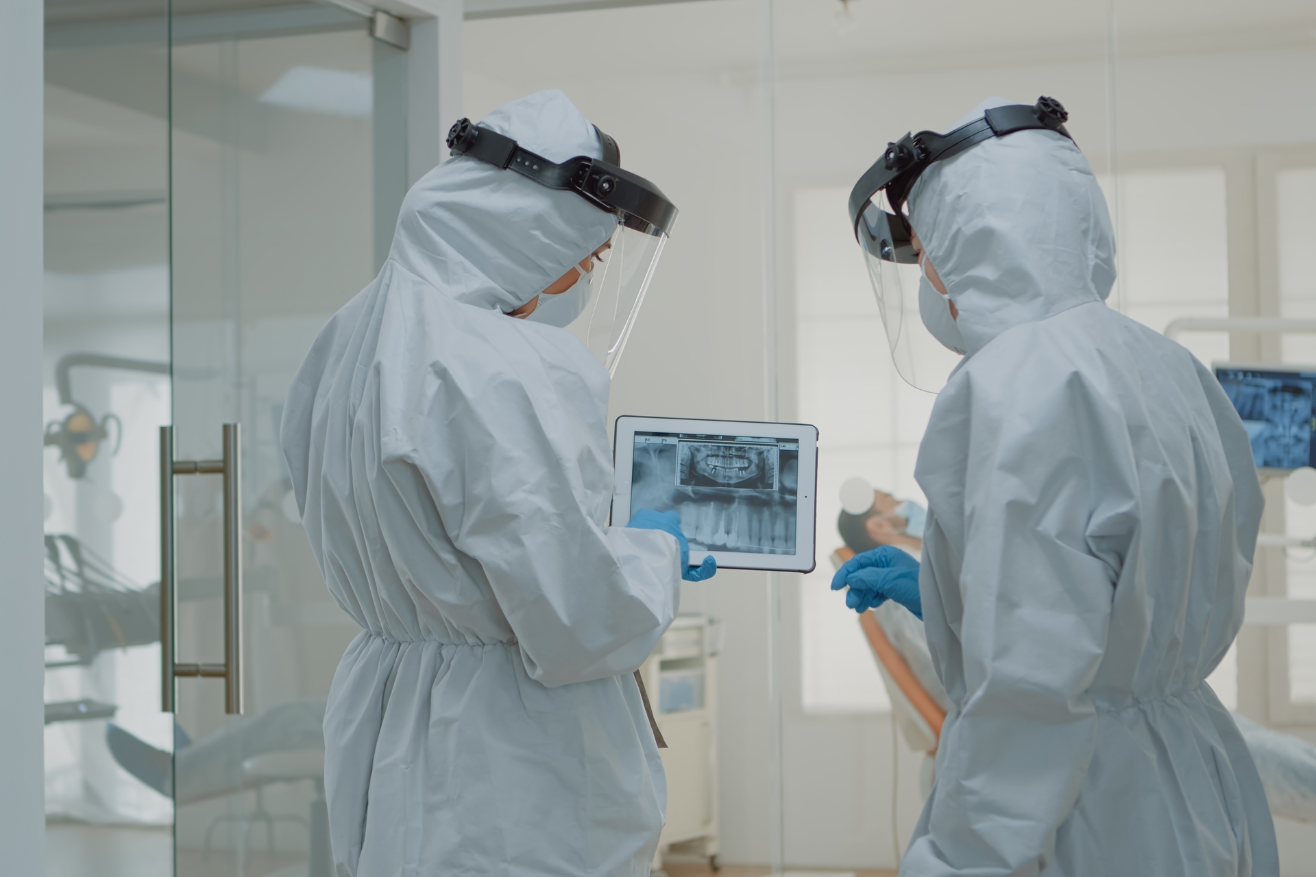 Digitalizzazione sanitaria: la popolazione elvetica vuole un buon valore aggiunto dalla trasformazione digitale in campo sanitario maggiore facilità d'uso, diagnosi e trattamenti migliori e costi inferiori della salute