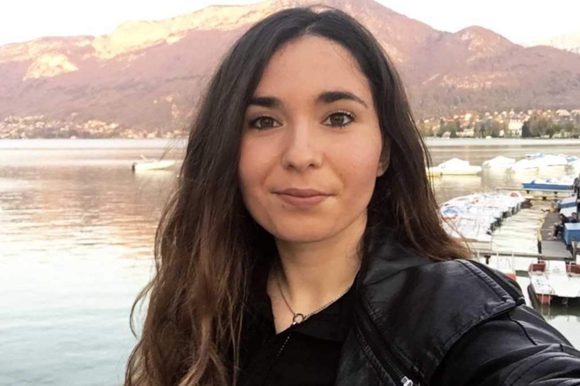 Carburanti solari: Marina Caroline Michèle Caretti è una ricercatrice del Laboratorio di Ingegneria Molecolare dei Nanomateriali Optoelettronici del Politecnico Federale di Losanna
