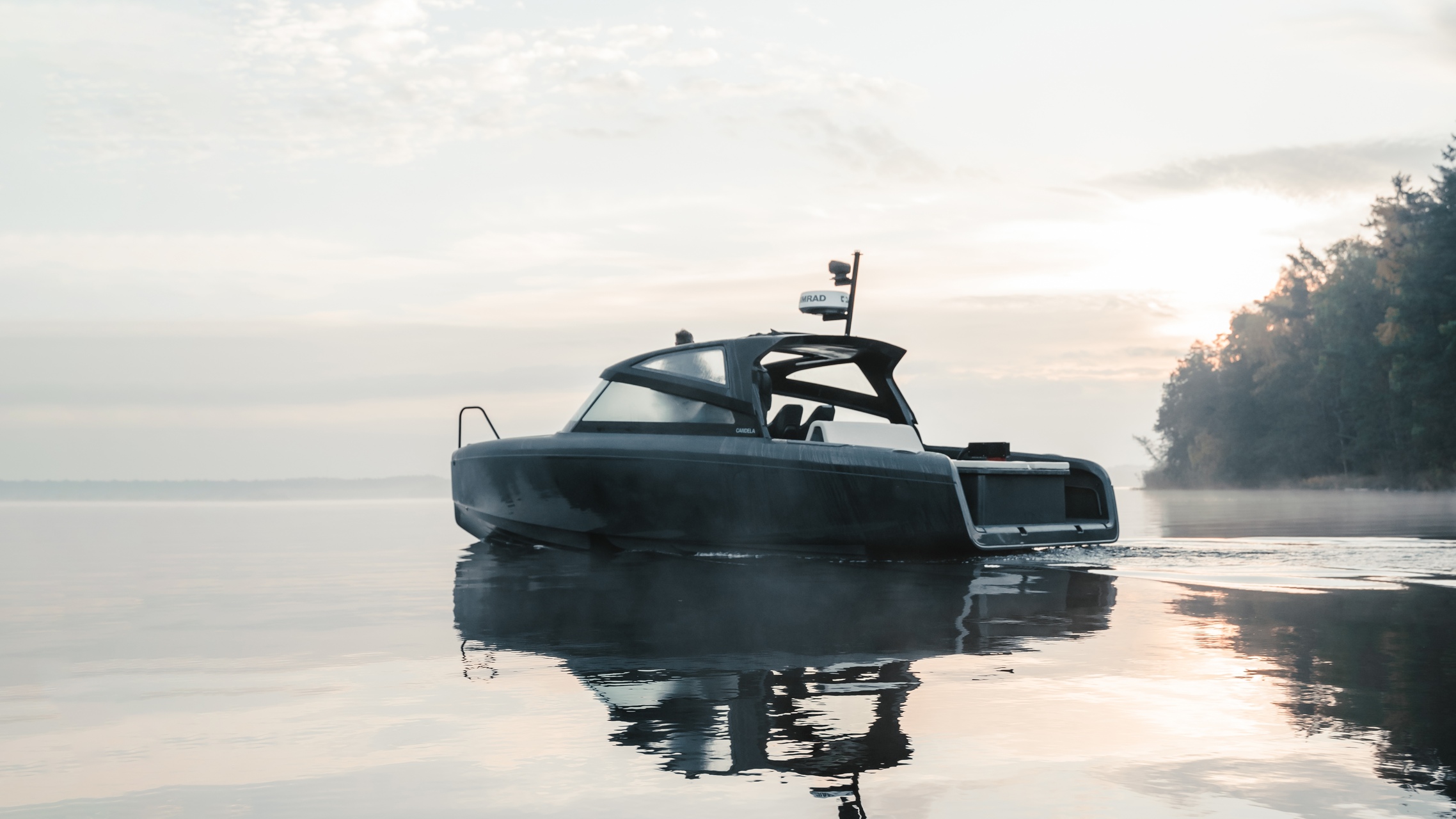 Candela C8: arriva l'aliscafo a motore elettrico "super green"