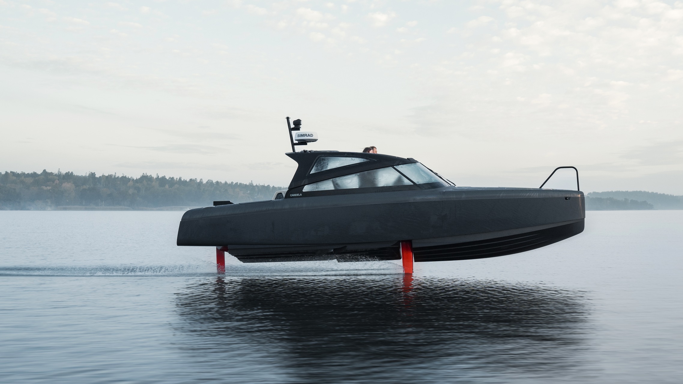 Candela C8: arriva l'aliscafo a motore elettrico "super green"