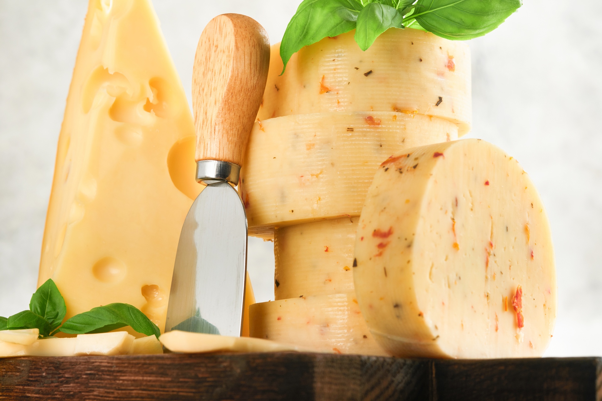 Formaggio: il brevetto caseario di Agroscope protegge ora la nuova tecnica in 6 Paesi (Svizzera, Germania, Austria, Italia, Francia e Paesi Bassi)