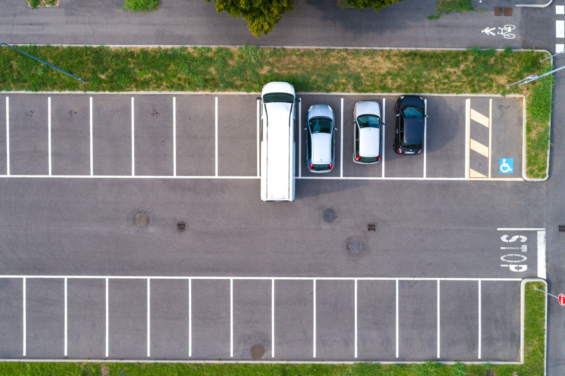 Parcheggi: pavimentazioni drenanti