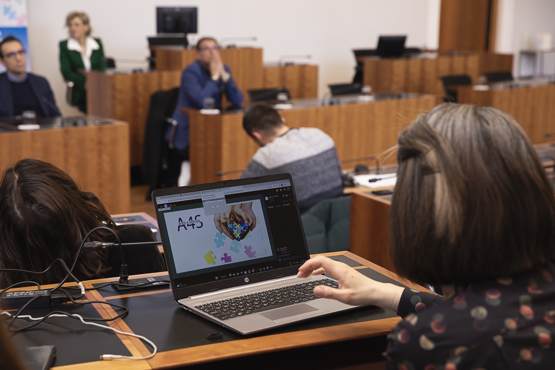 ated4special: la conferenza stampa di presentazione il 2 marzo 2023 del progetto tecnologico e solidale di contrasto all’autismo lanciato da ated-ICT Ticino, con il patrocinio della Città di Lugano, avvenuta alla presenza del Municipale Tiziano Galeazzi, capo del Dicastero Consulenza e Gestione, e di Cristina Giotto Boggia e Luca Mauriello, rispettivamente Presidente e Direttore e Vice Direttore dell’associazione