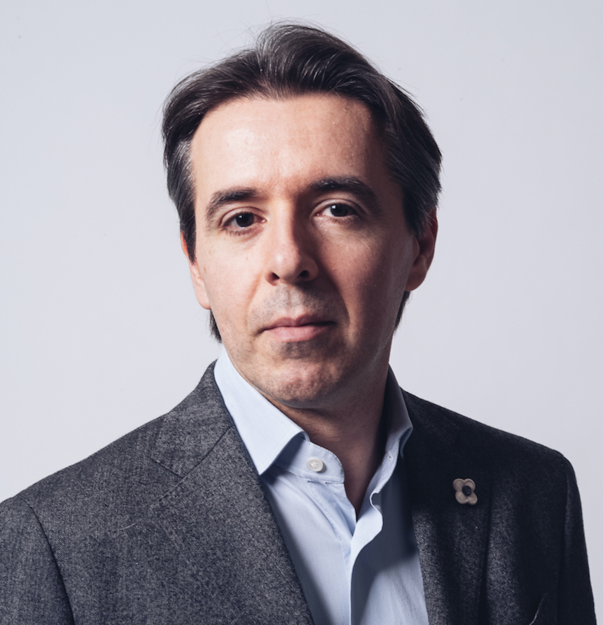 Social: Vincenzo Cosenza è Founder di Osservatorio Metaverso