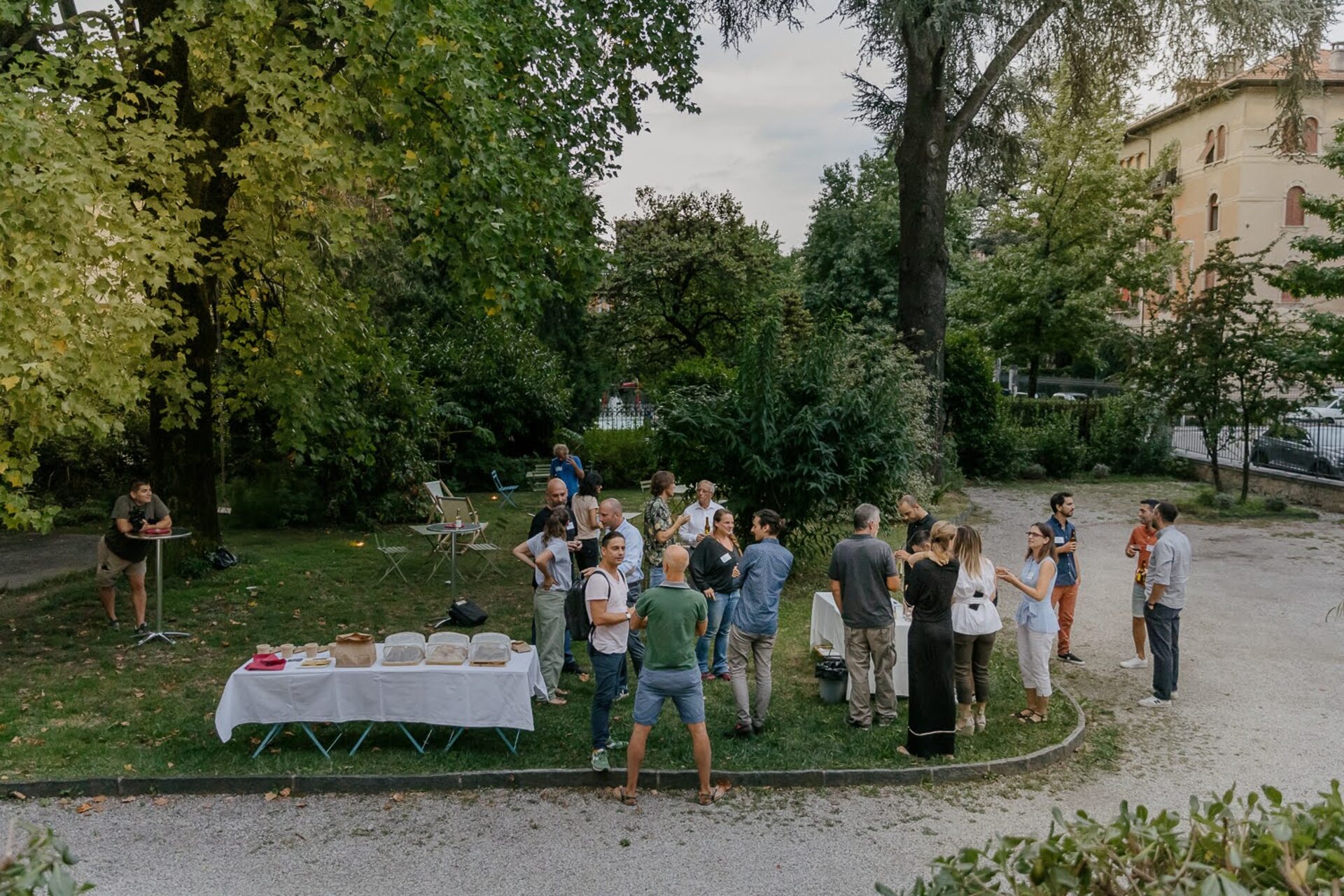 Impact Club: nell’estate 2022 dieci progetti, otto dei quali destinati ad avere un seguito, hanno preso parte in Svizzera alla prima edizione dell’iniziativa da incubatore a impatto “Impact Club”, organizzato dal co-working “evoluto” Impact Hub Ticino di Lugano