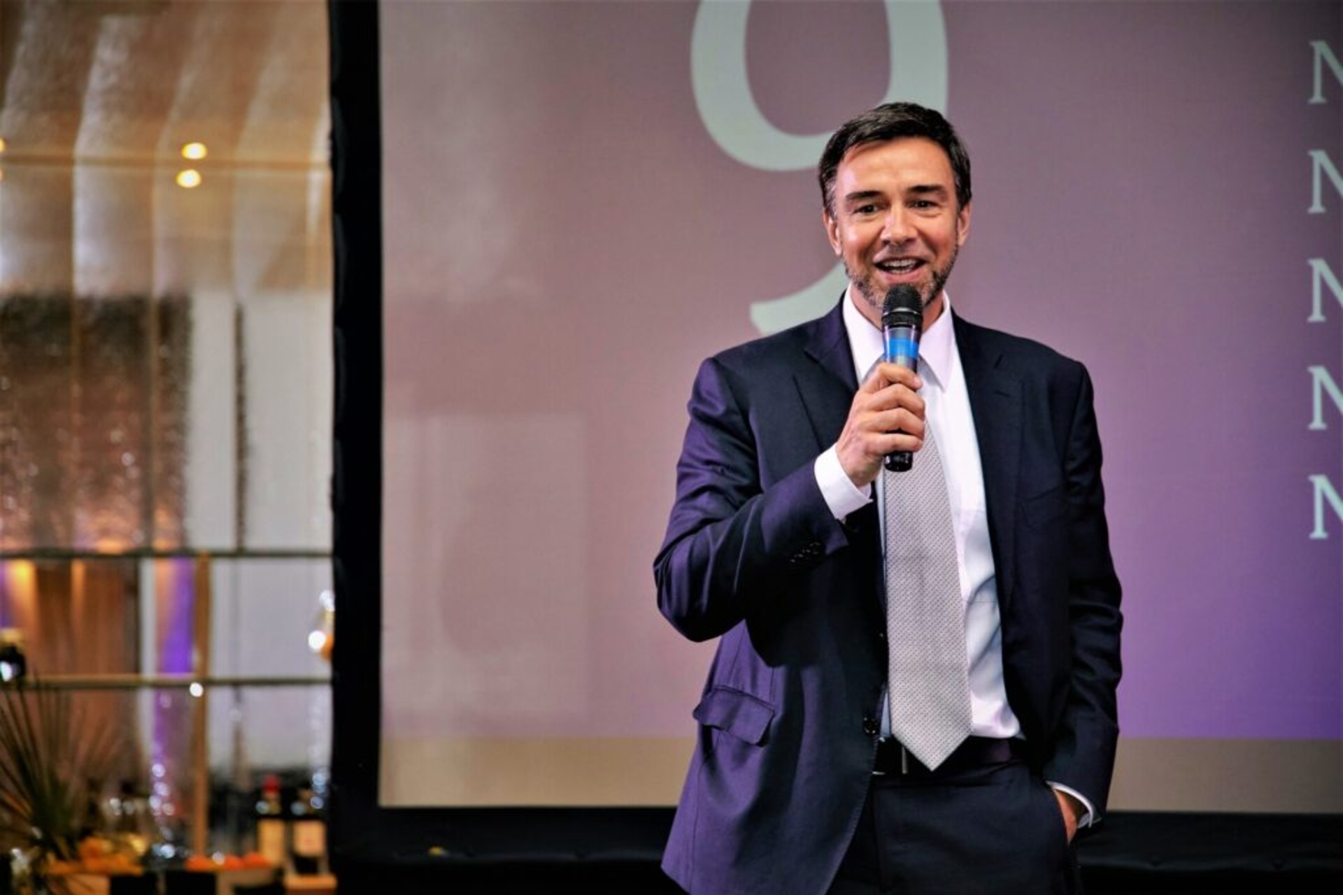 Metaforum: Riccardo Esposito, CEO di FinLantern, è l’organizzatore del Metaforum, a Lugano nel 2022 e a Milano nel 2023