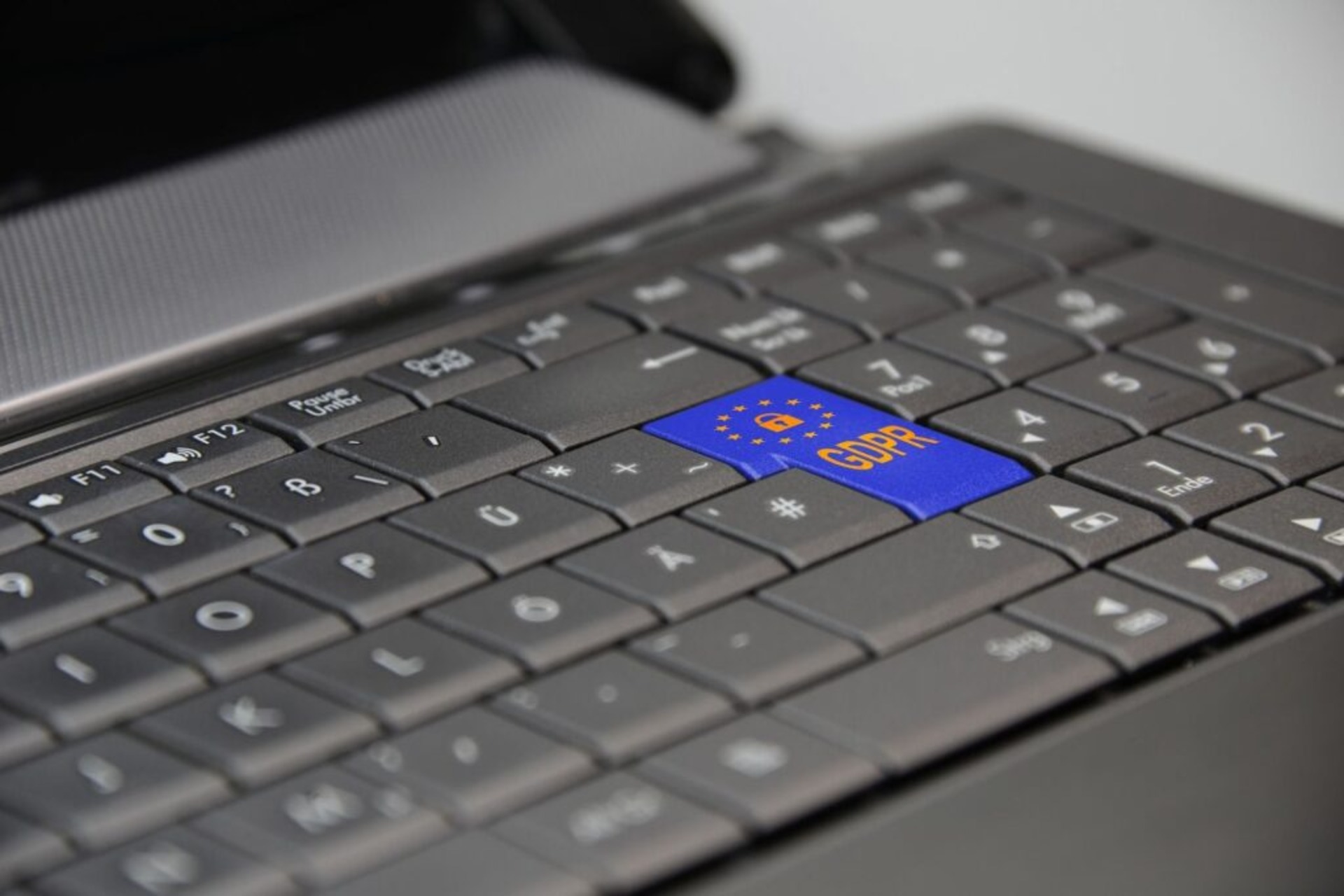 Trasferimento dati UE-USA: guida a normative e requisiti del GDPR