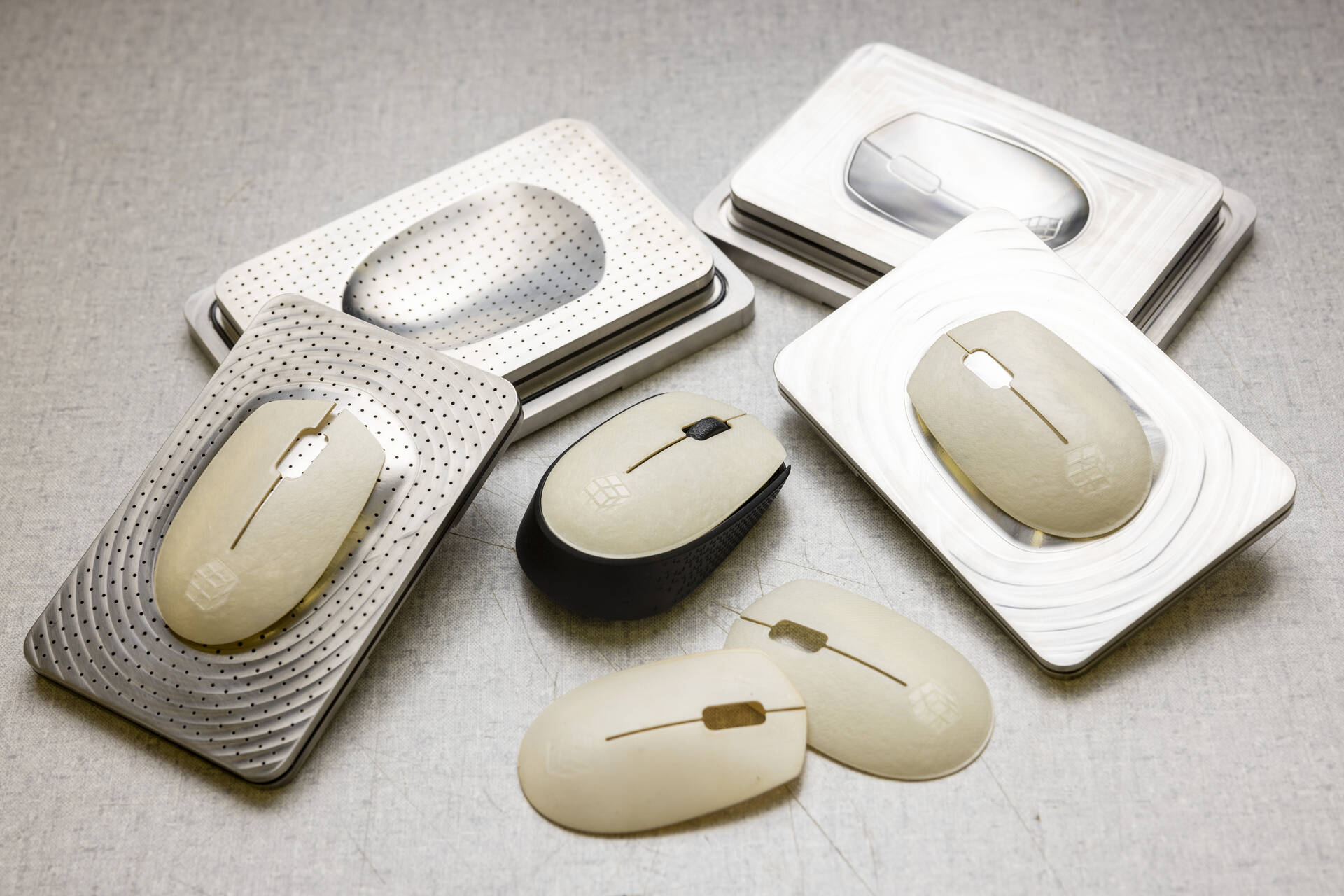 Elettronica "green": elementi di alloggiamento per i mouse dei computer a partire da fibre di cellulosa
