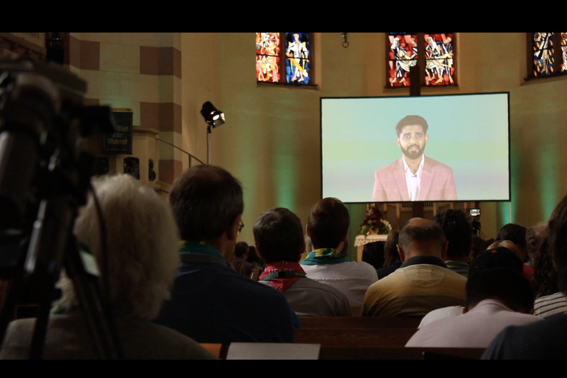 Religione: il servizio di culto generato dall'IA a Fürth, in Baviera