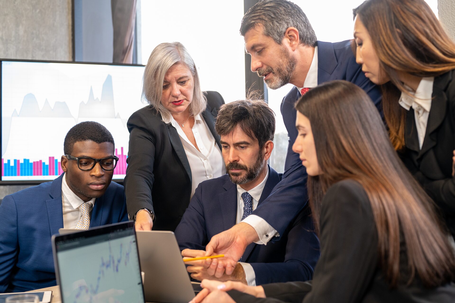 Copy Trading: è la pratica in cui gli investitori seguono altri investitori esperti