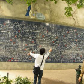 L’amore: mutevole nella percezione, intatto nella sostanza…