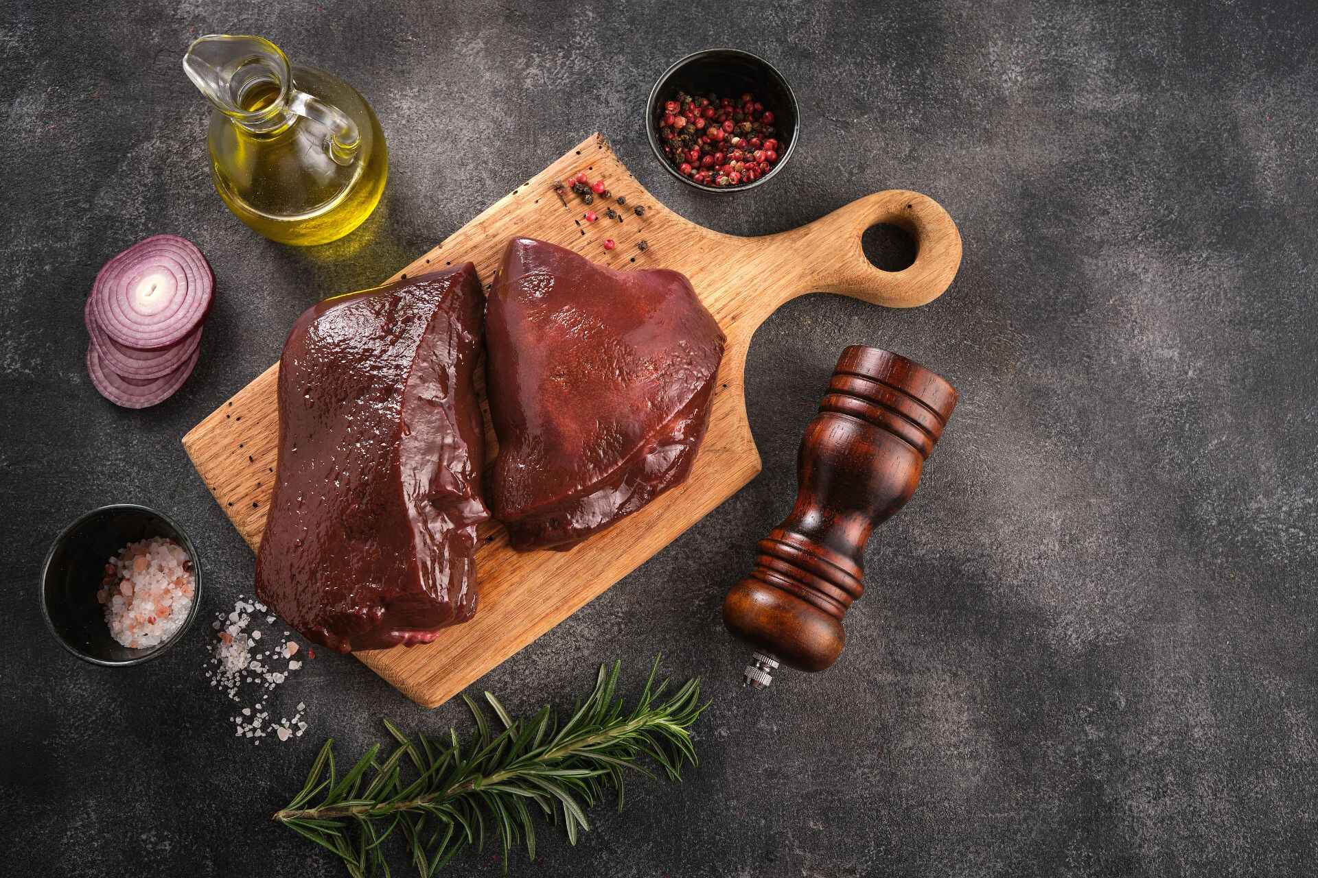 Ferro: il ferro è presente nel fegato e nella carne, specie di tacchino