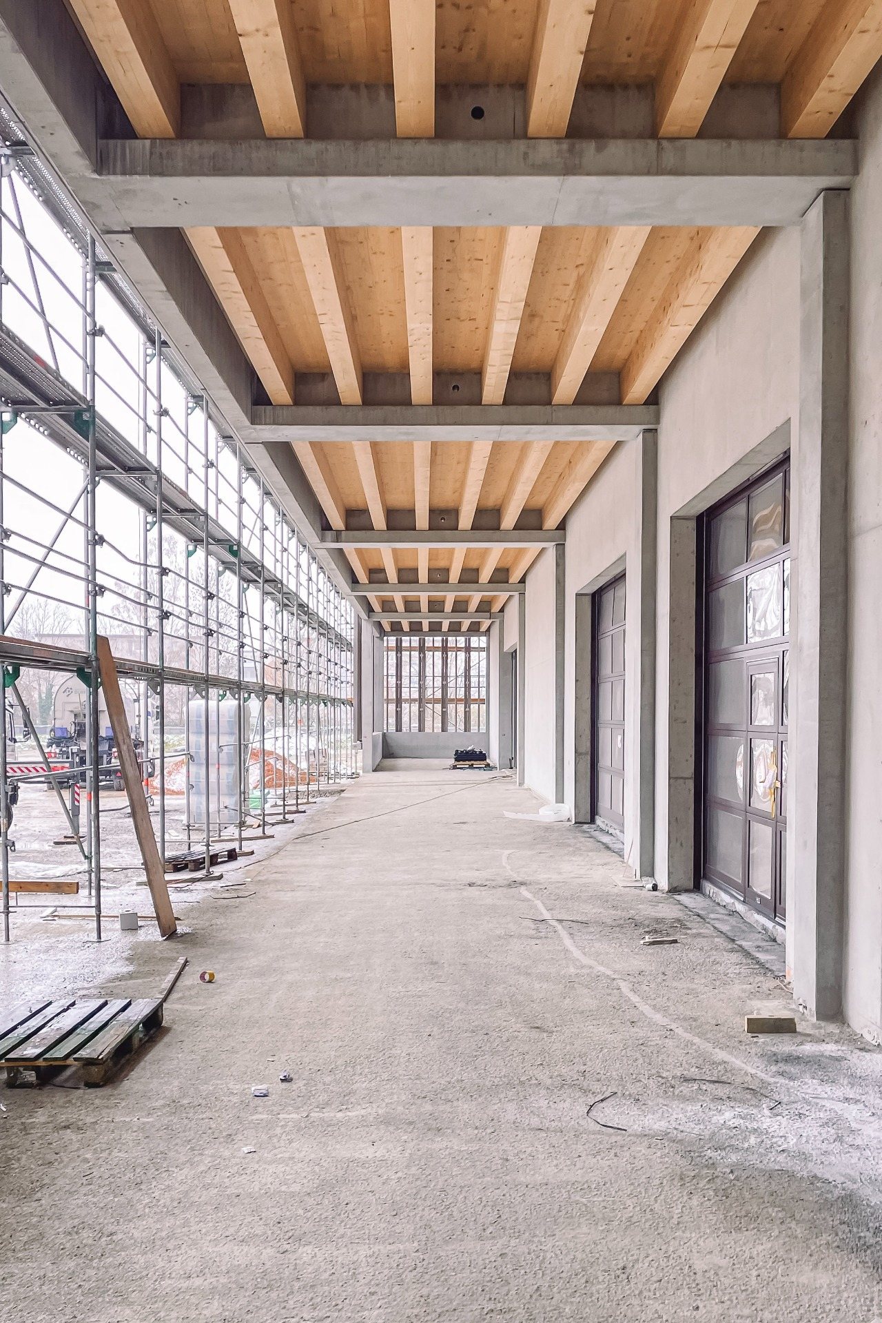 Soffitto in legno nel campus di Dübendorf