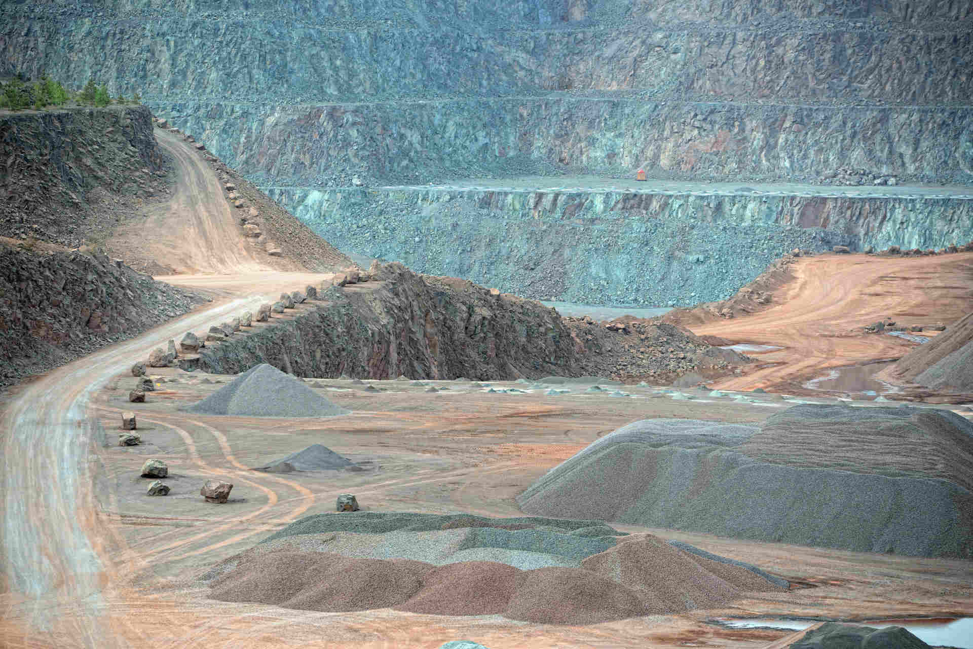 Estrazione di metalli e sostenibilità: il World Resources Forum in Svizzera