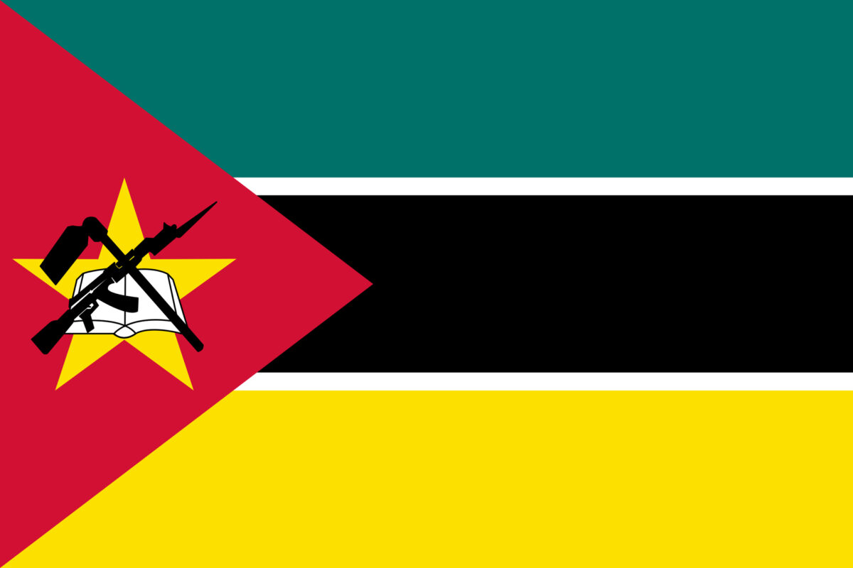 Bandiera del Mozambico, simbolo delle notizie dal Paese su Innovando News