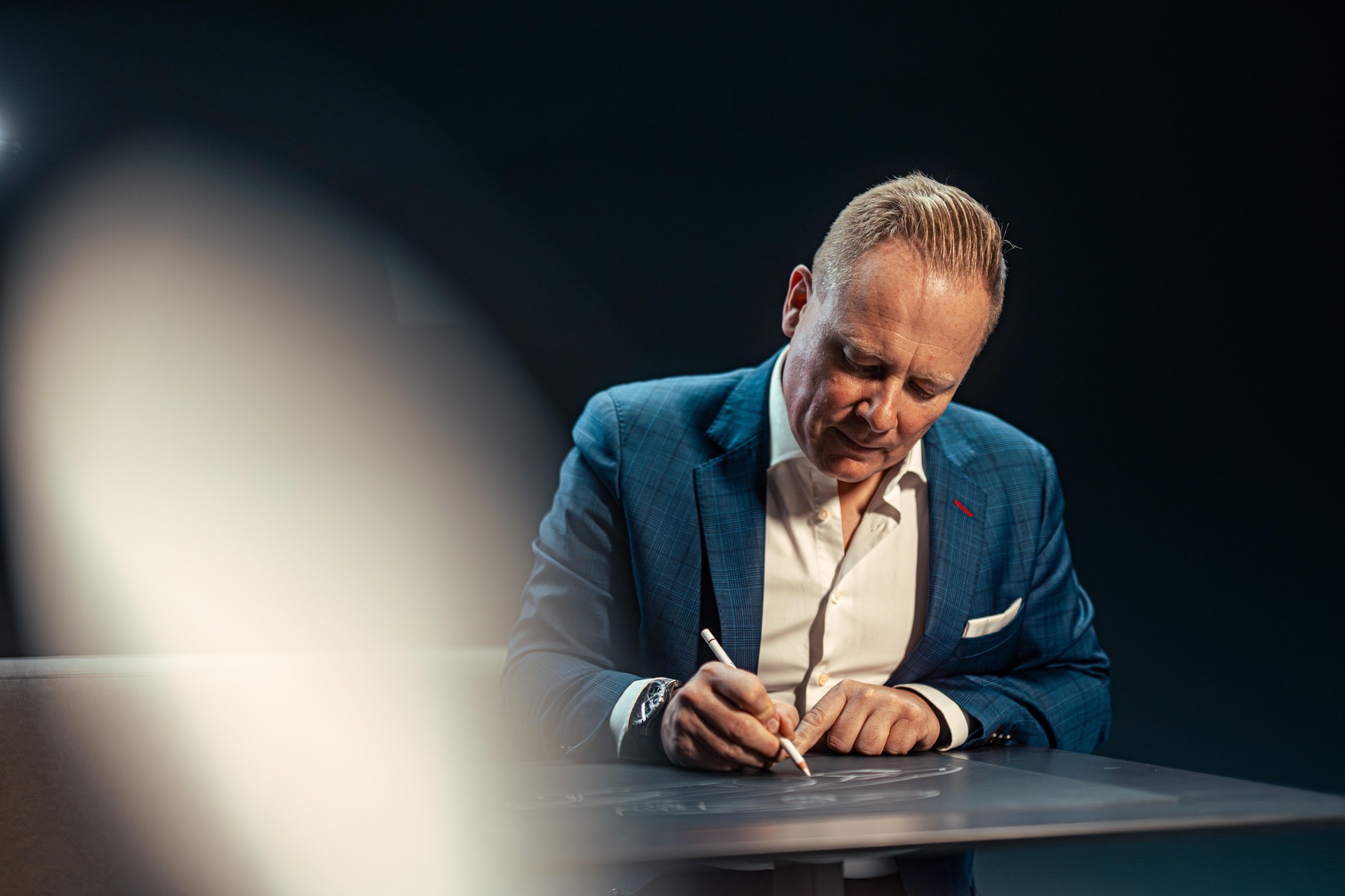 Design e aerodinamica: Mitja Borkert di Automobili Lamborghini