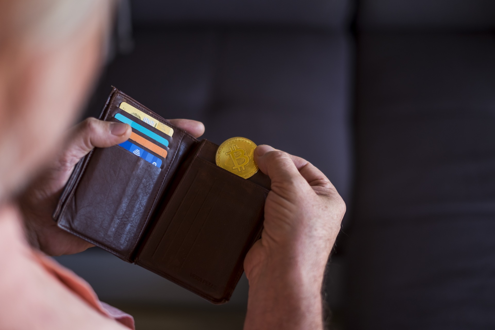Ferrari: il Bitcoin Gold è una criptovaluta nata dal secondo fork di Bitcoin