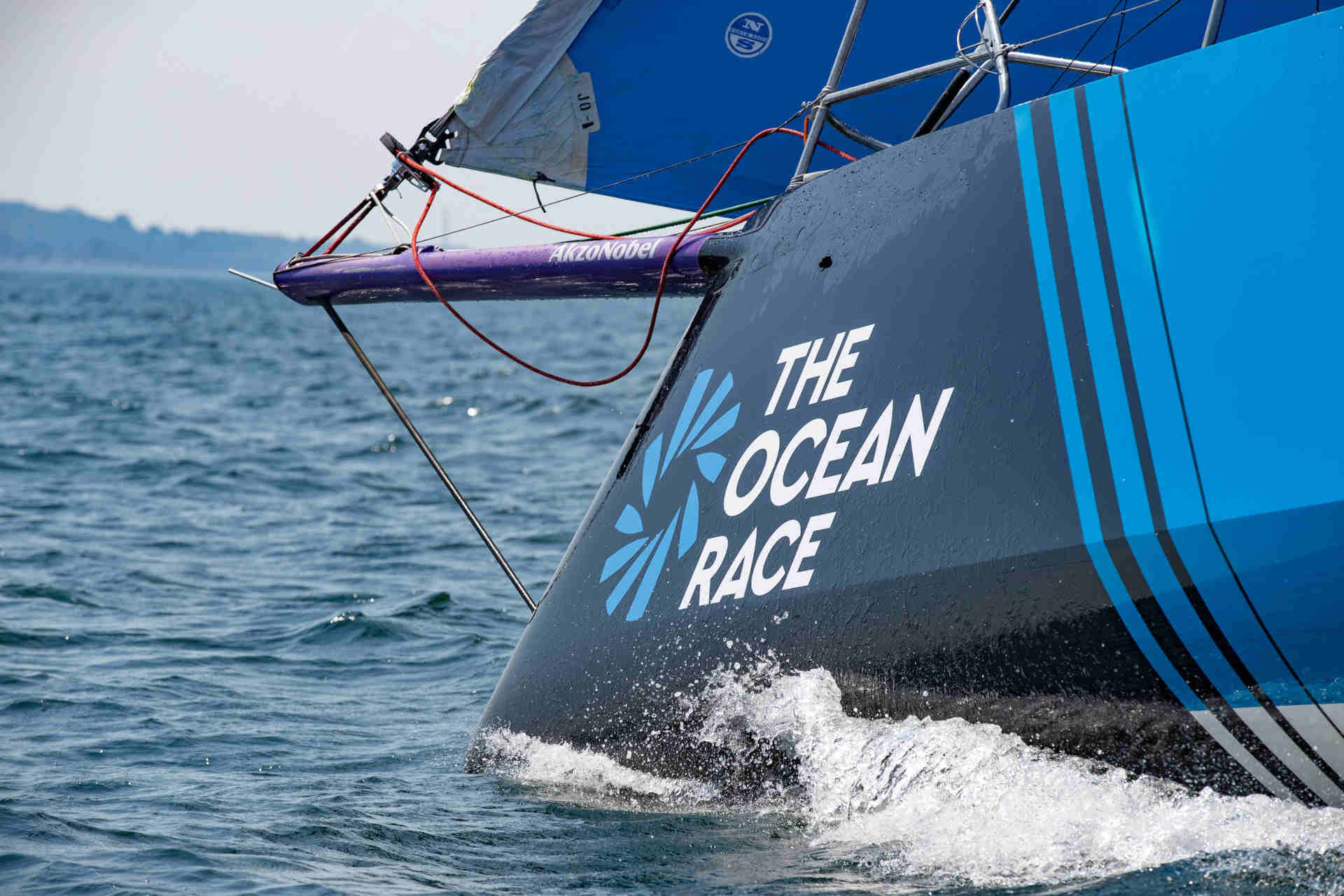 Microplastiche negli oceani: The Ocean Race arriva in Antartide