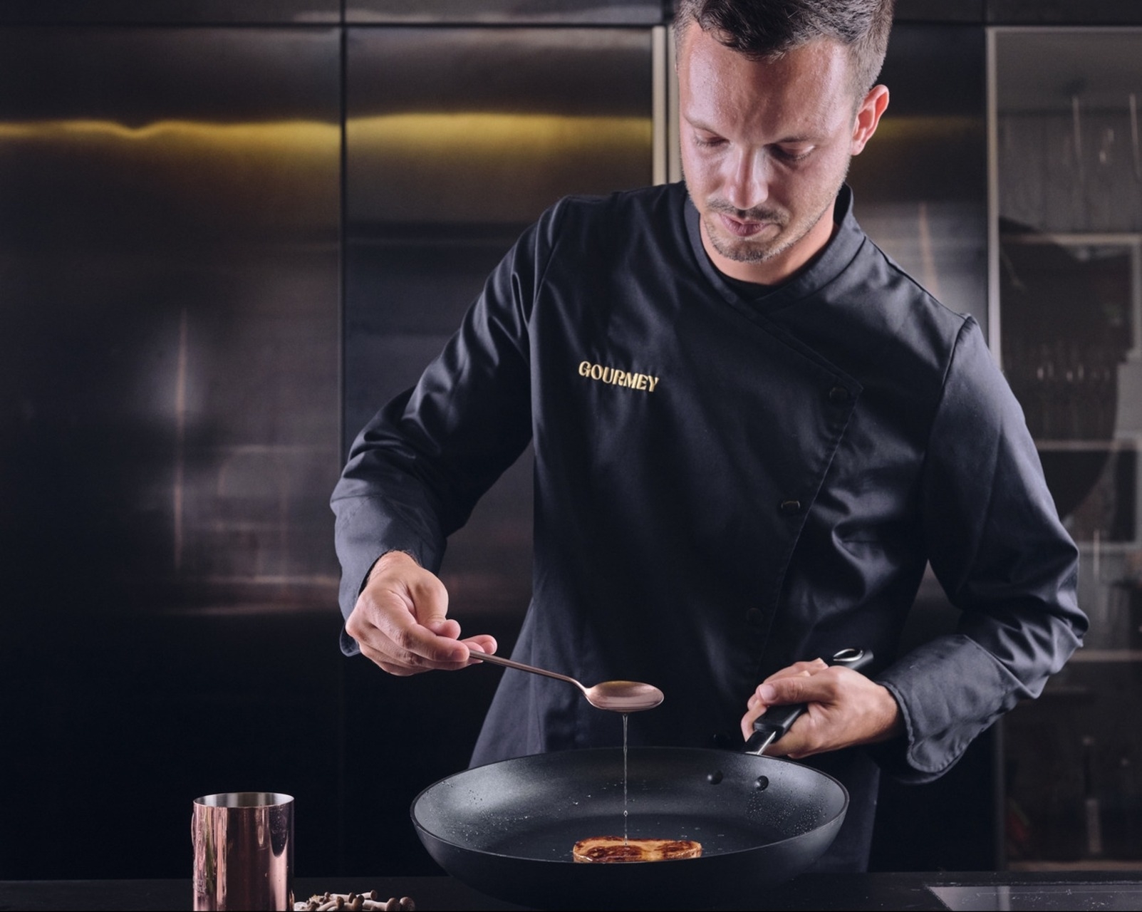 Carne coltivata: anche in Francia “si coltivano” alimenti del futuro: l'azienda Gourmey si è infatti specializzata nel foie gras colturale