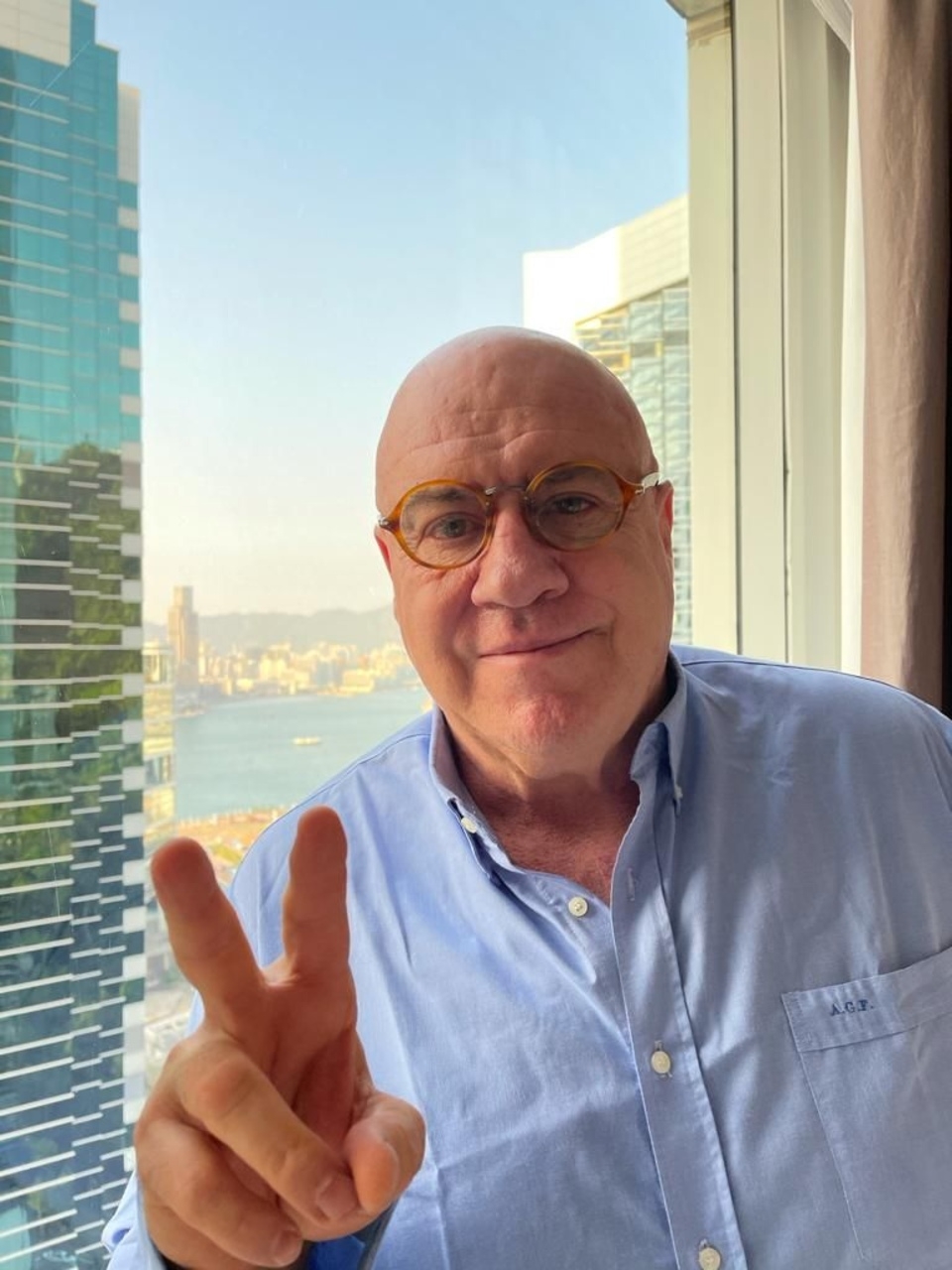 Alberto Forchielli: imprenditore, economista e scrittore originario di Bologna che dagli Anni 80 cavalca l’innovazione